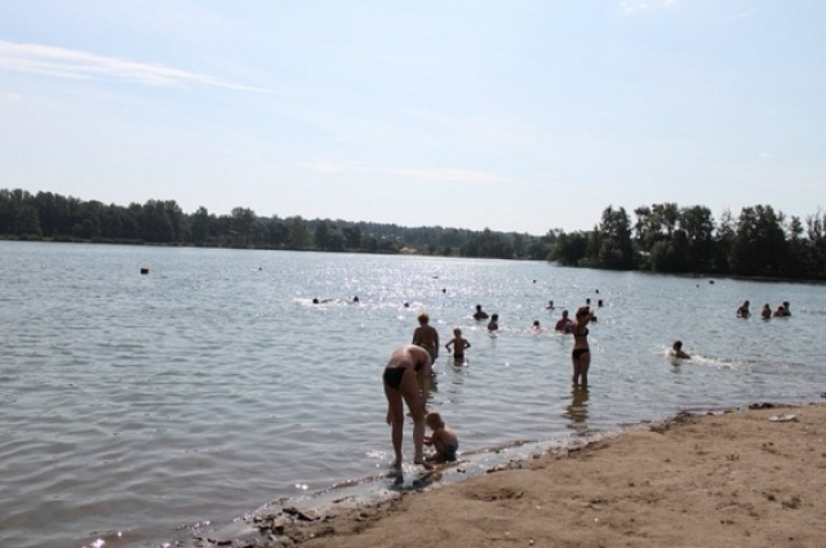    Только в одном водоёме Петербурга можно купаться без опаски летом 2023 года