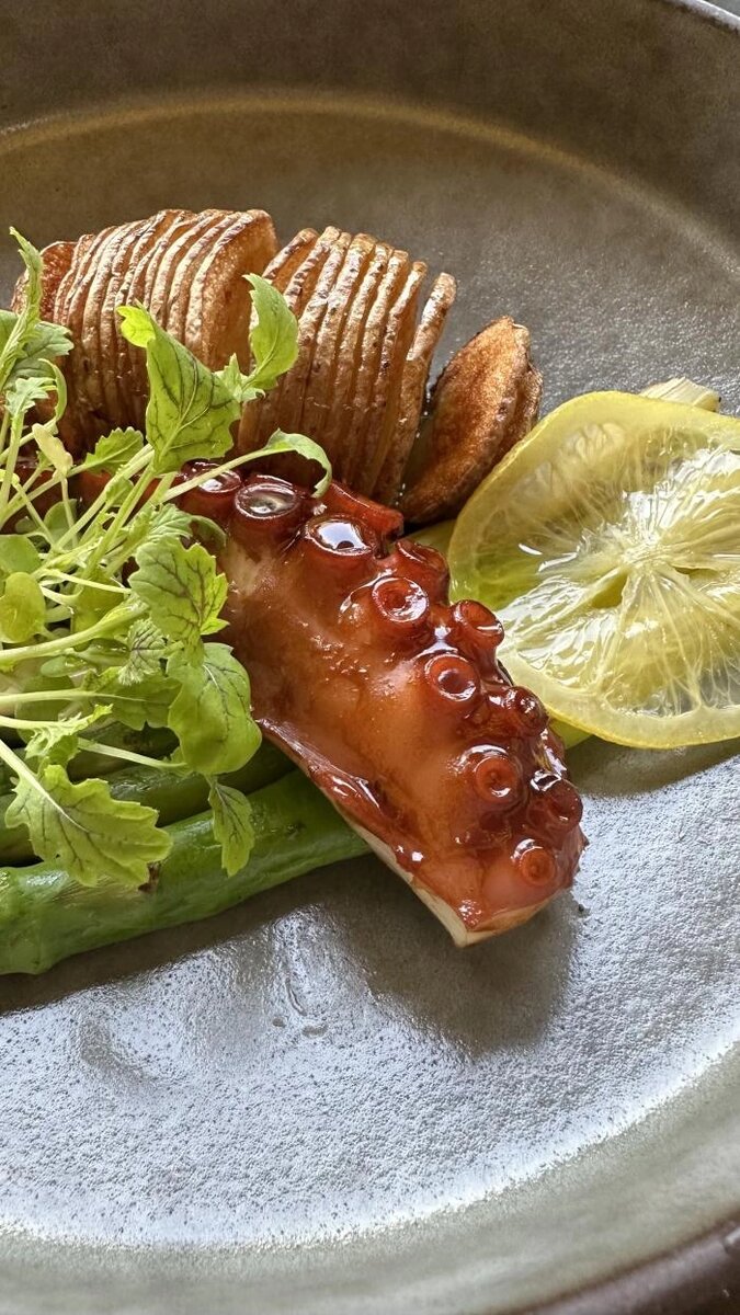 Источник фото: Lark Group