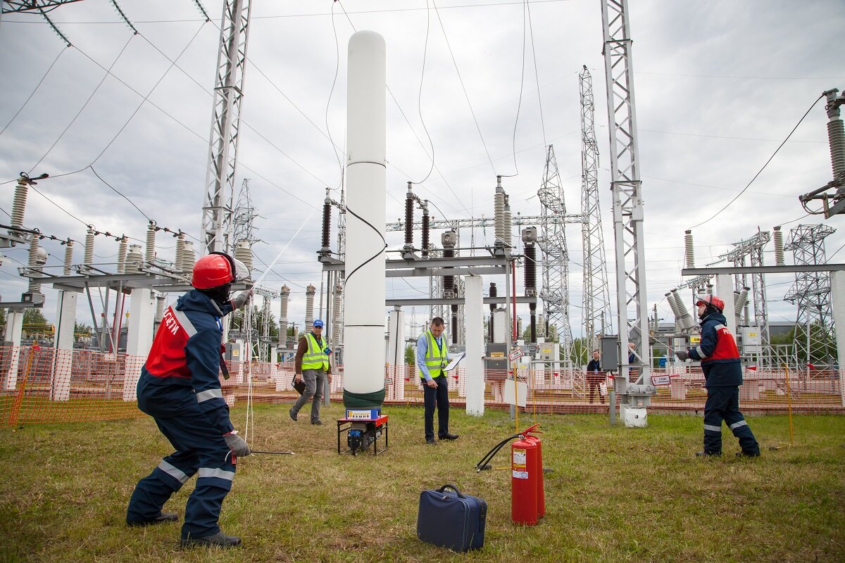    Нижневартовские энергетики победили на соревнованиях оперативных бригад «Россети Тюмень»