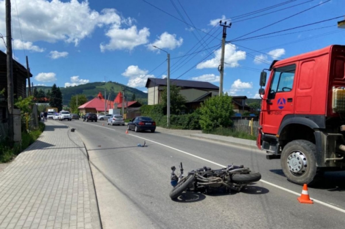    В Горно-Алтайске мотоциклист насмерть сбил женщину