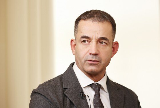    Народный артист России Дмитрий Певцов