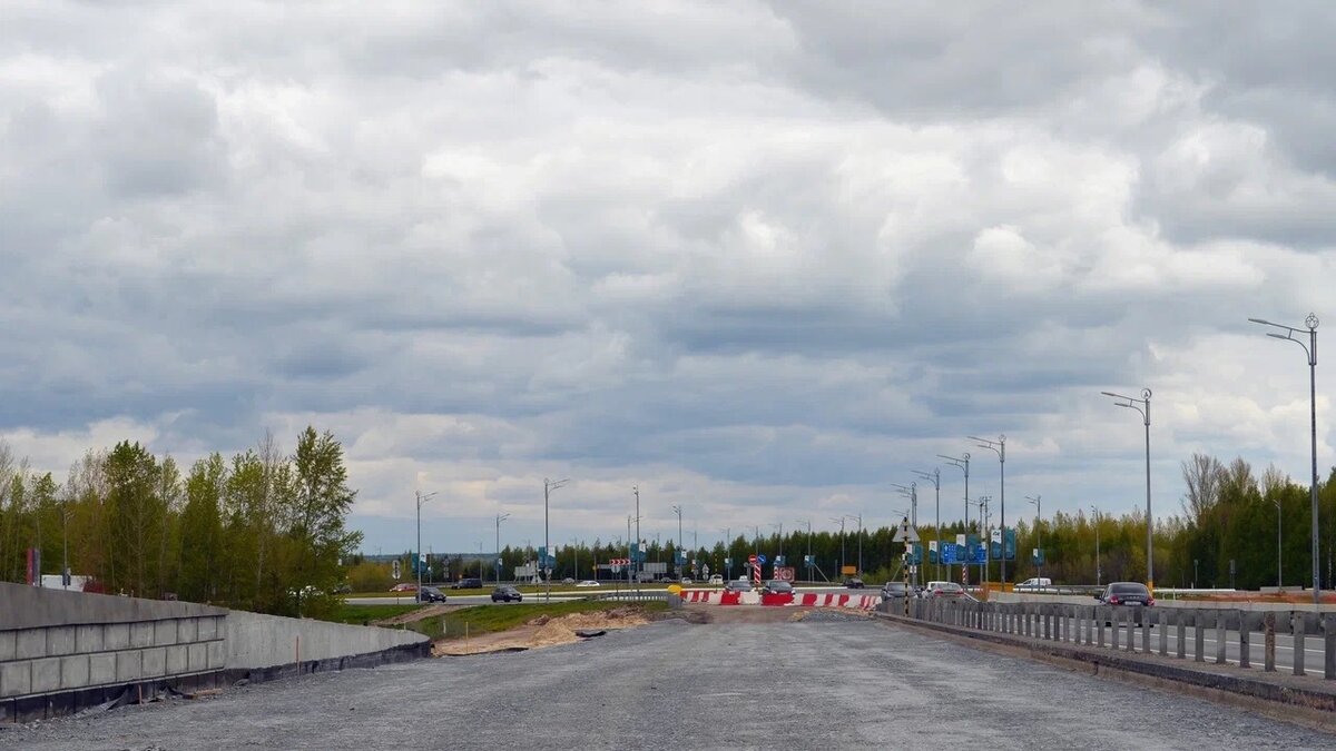     Министерство транспорта и дорожного хозяйства Татарстана из-за нехватки бюджетных средств хочет продвигать идею платного проезда по Вознесенскому тракту. Однако в пресс-службе ведомства сообщили Inkazan, что окончательного решения по этому вопросу нет.