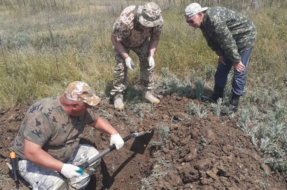    Поисковики обнаружили под Керчью медаль телефонистки времен ВОВ
