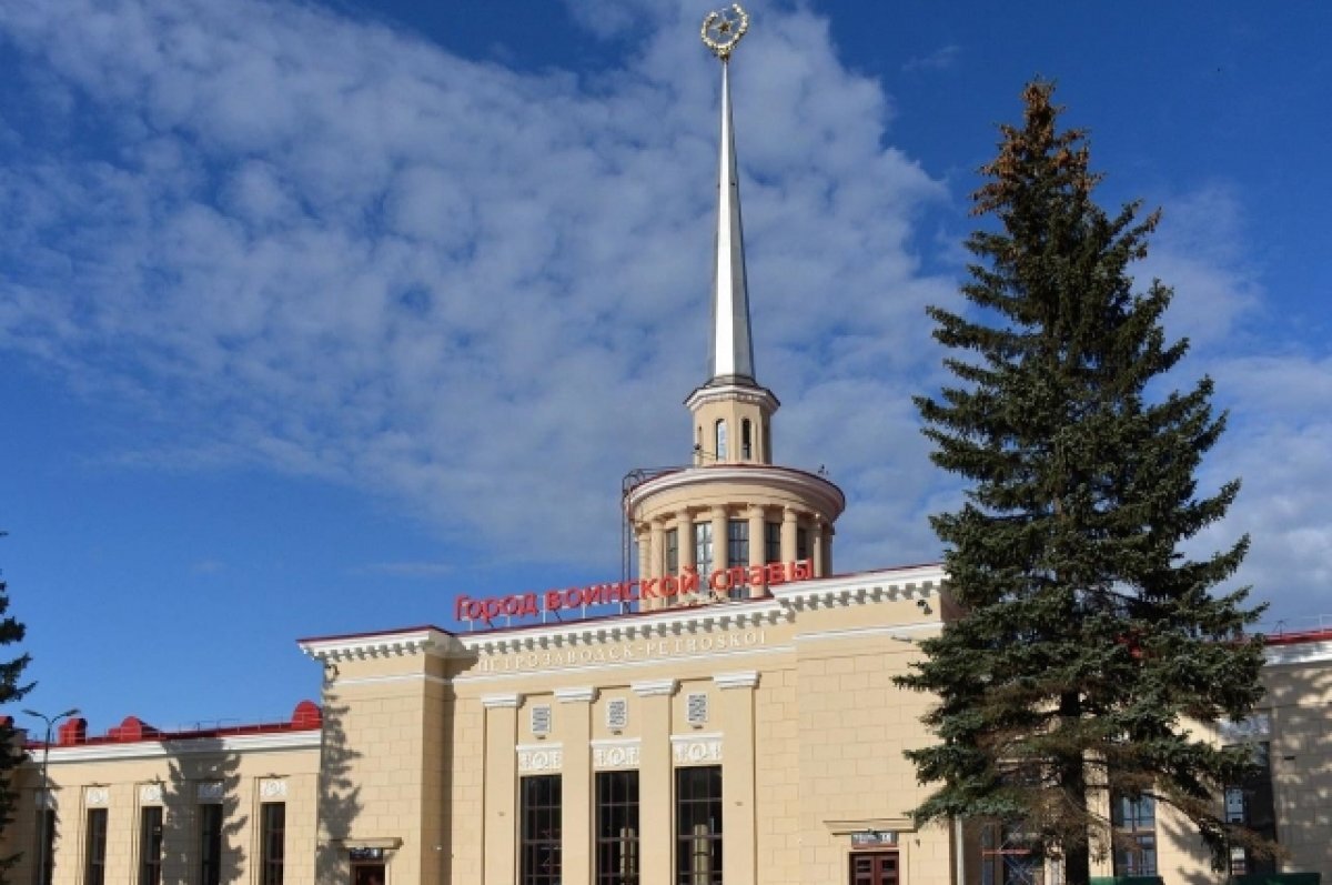    Платную парковку открыли на вокзале Петрозаводска