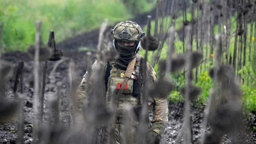 Украинские формирования 6 июня продолжали попытки массированного наступления. Однако ни на одном участке линии боевого соприкосновения противник успеха не имел.
