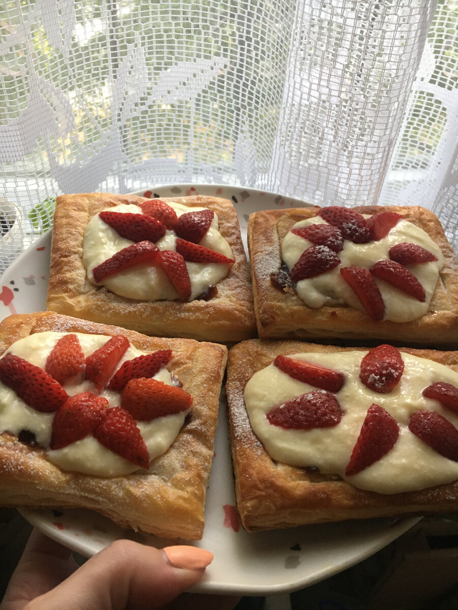 Готовые слойки