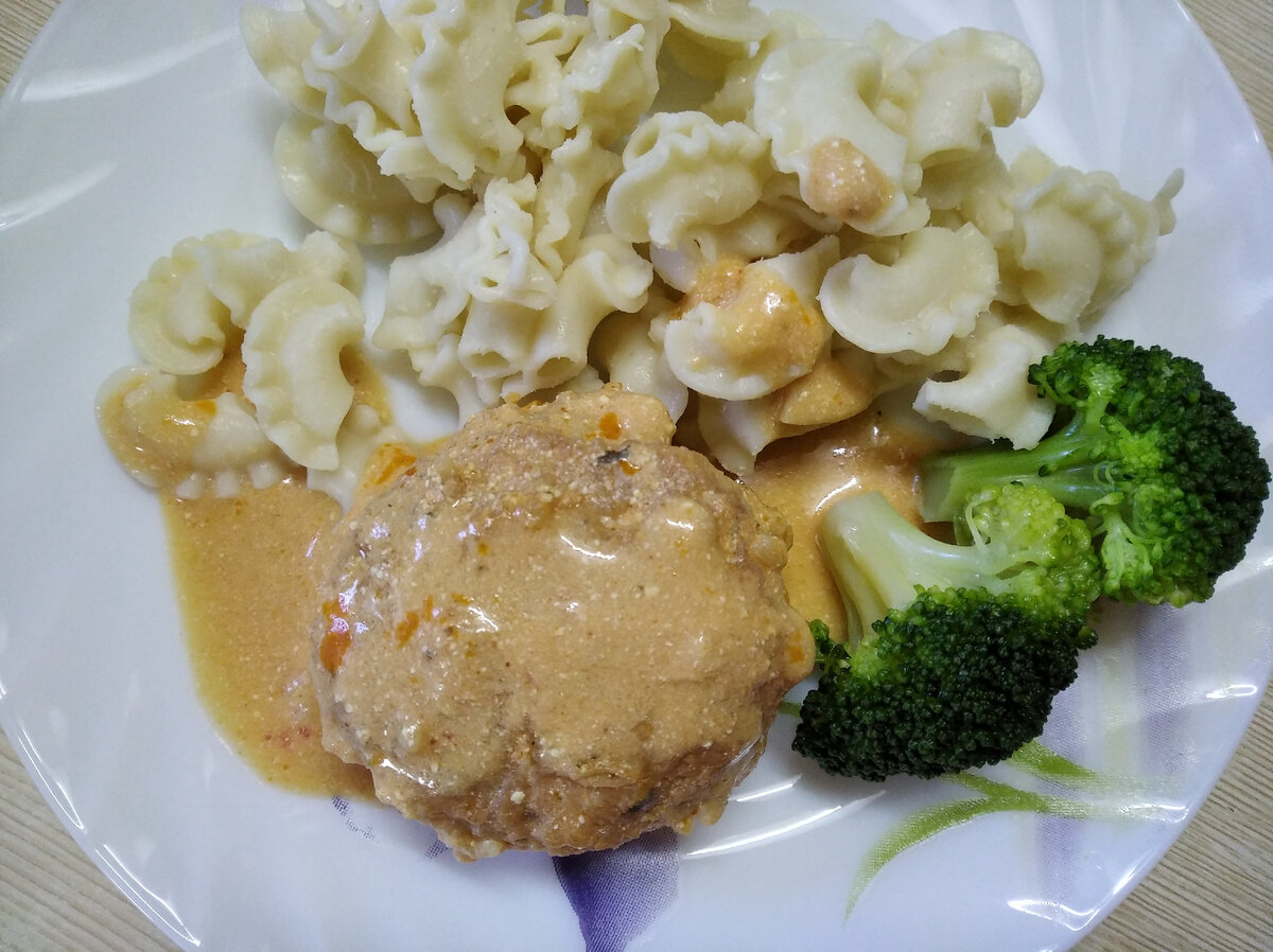 брокколи хороша к любому блюду, а еще эта капуста - кладезь витаминов