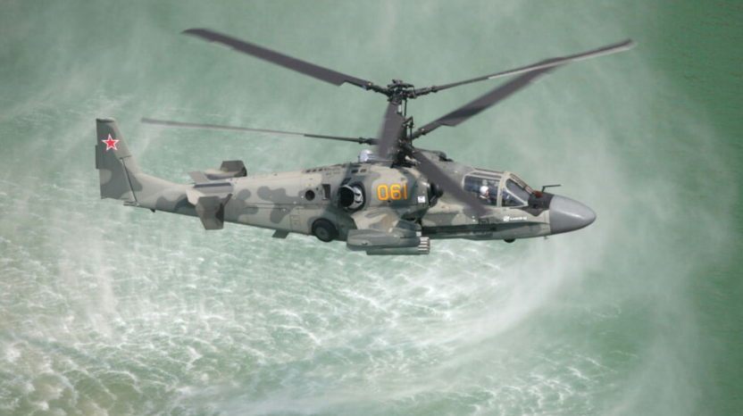 Над территорией Киева ПЗРК стали испытанием для Камов Ка-52 «Аллигатор», но теперь он наносит удары противотанковыми управляемыми ракетами большой дальности © ✩Stern 