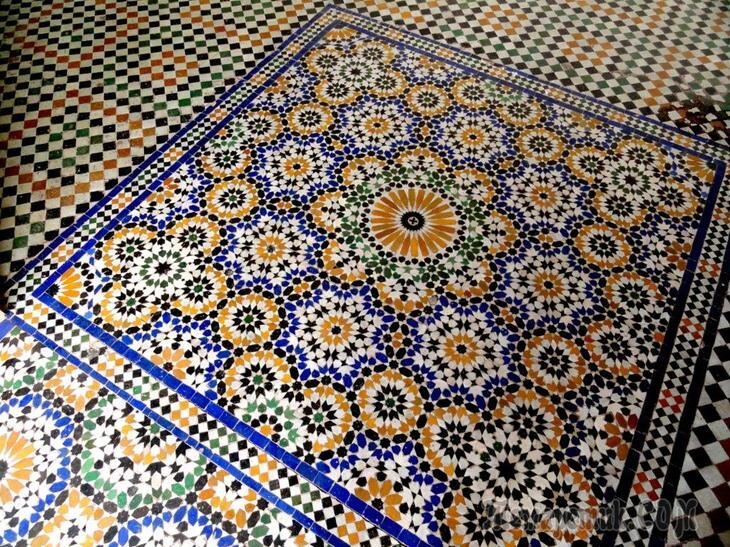 Дворец Бахия. Мозаика азулежу. Фото автора.