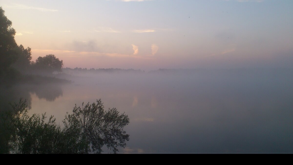 Рассвет на Озернинском водохранилище