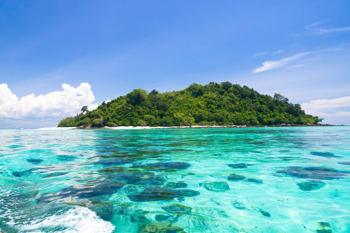 Остров Кумэдзима! Источник фото: https://www.travelbook.co.jp/topic/53916
