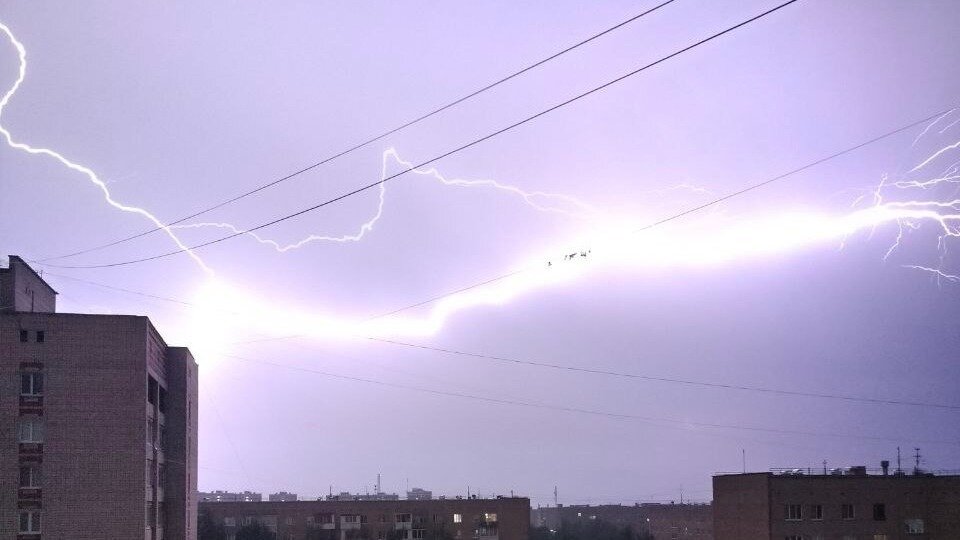     В это воскресенье местами в регионе пройдут грозы.