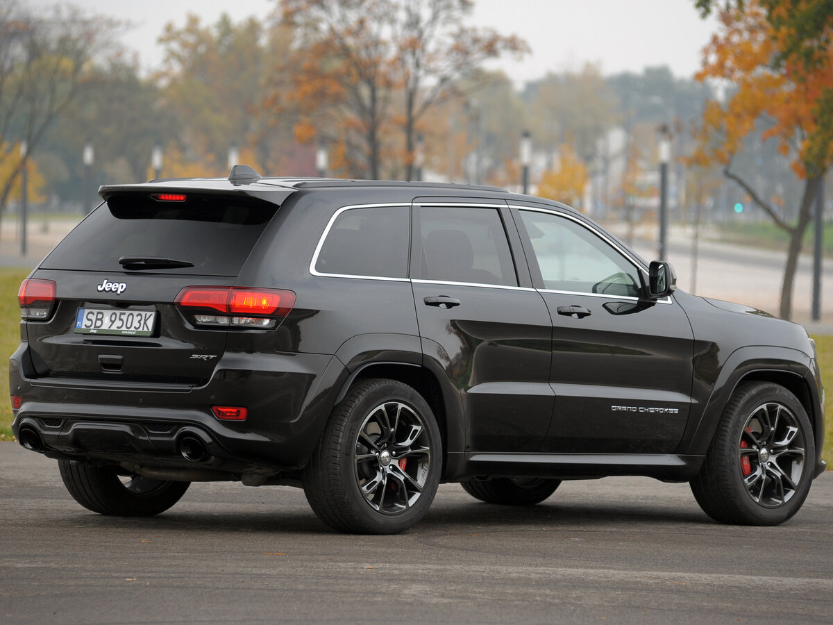 Jeep Grand Cherokee srt8 2017