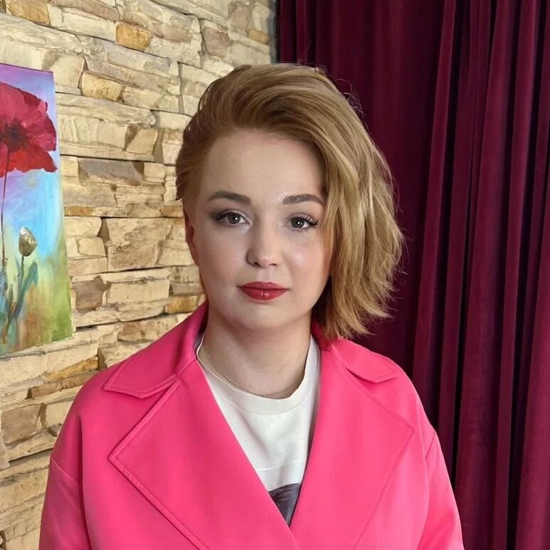 «Копия бабушки!»: внучка Людмилы Гурченко все больше похожа на великую ...