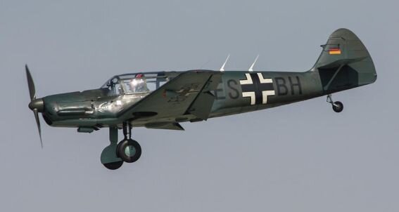 Прародитель Bf-109 - связной и коммерческий самолет Bf-108 "Тайфун"