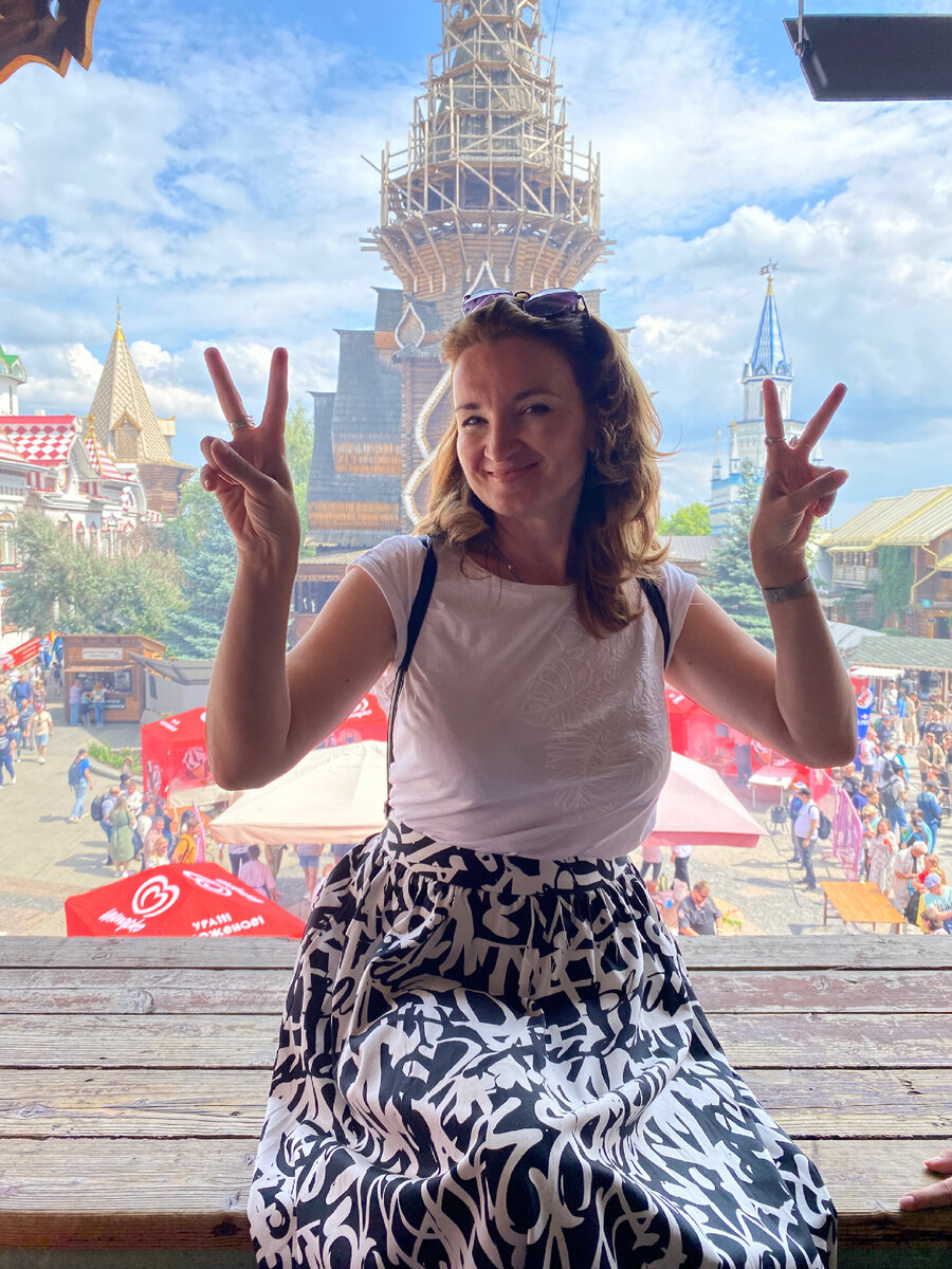 Нравится - не нравится, чего гундеть-то. Поднимали себе настроение как могли))