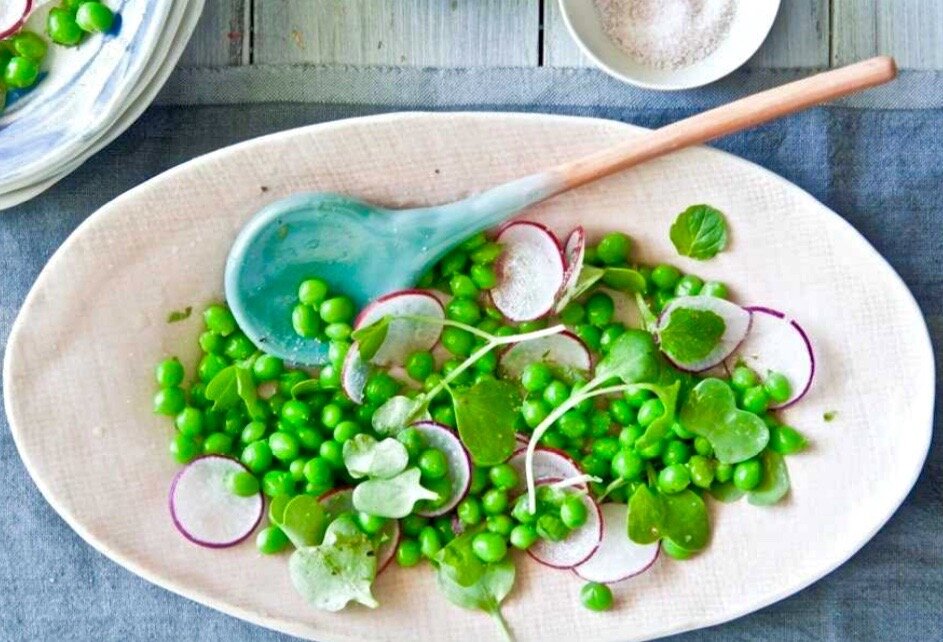 Открыл для себя весенний салат с зеленым горошком. Делюсь простым рецептом | AleGreen. Кухня | Дзен