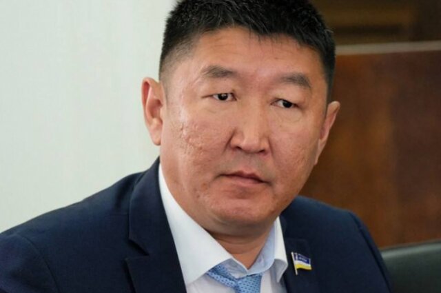    В Бурятии знают Намсараева как профессионального журналиста. Фото: Народный Хурал Республики Бурятия