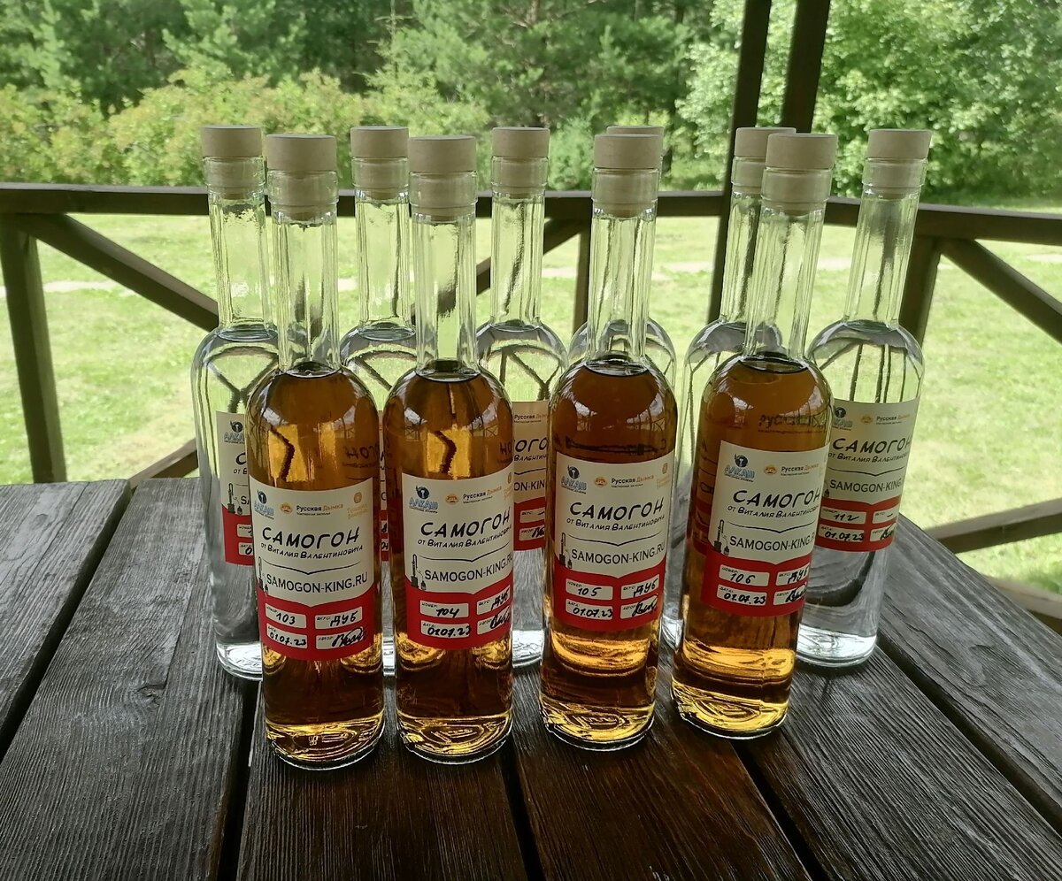 Угощаю самогоном на День Рождения сестры (1 июля 2023 года)