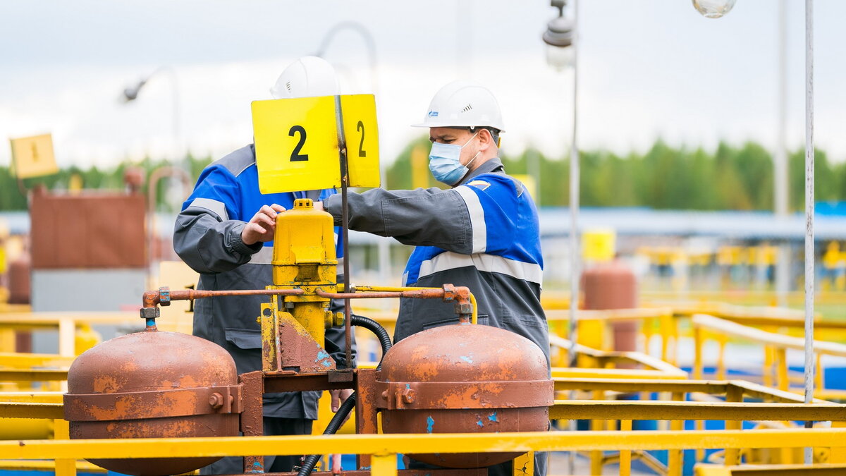    Югорчане помогают газовой службе в ЛНР в восстановлении инфраструктуры