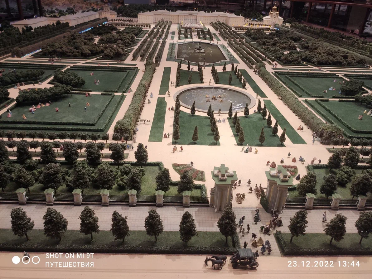 "Петровская Акватория". Фото автора (листайте галерею)