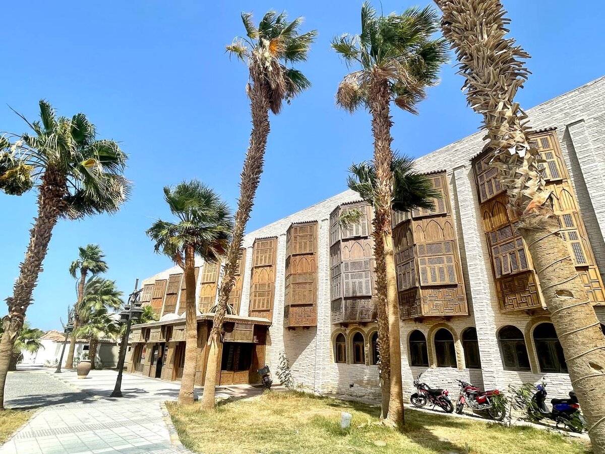 Отель Машрабея с настоящими резными балконами