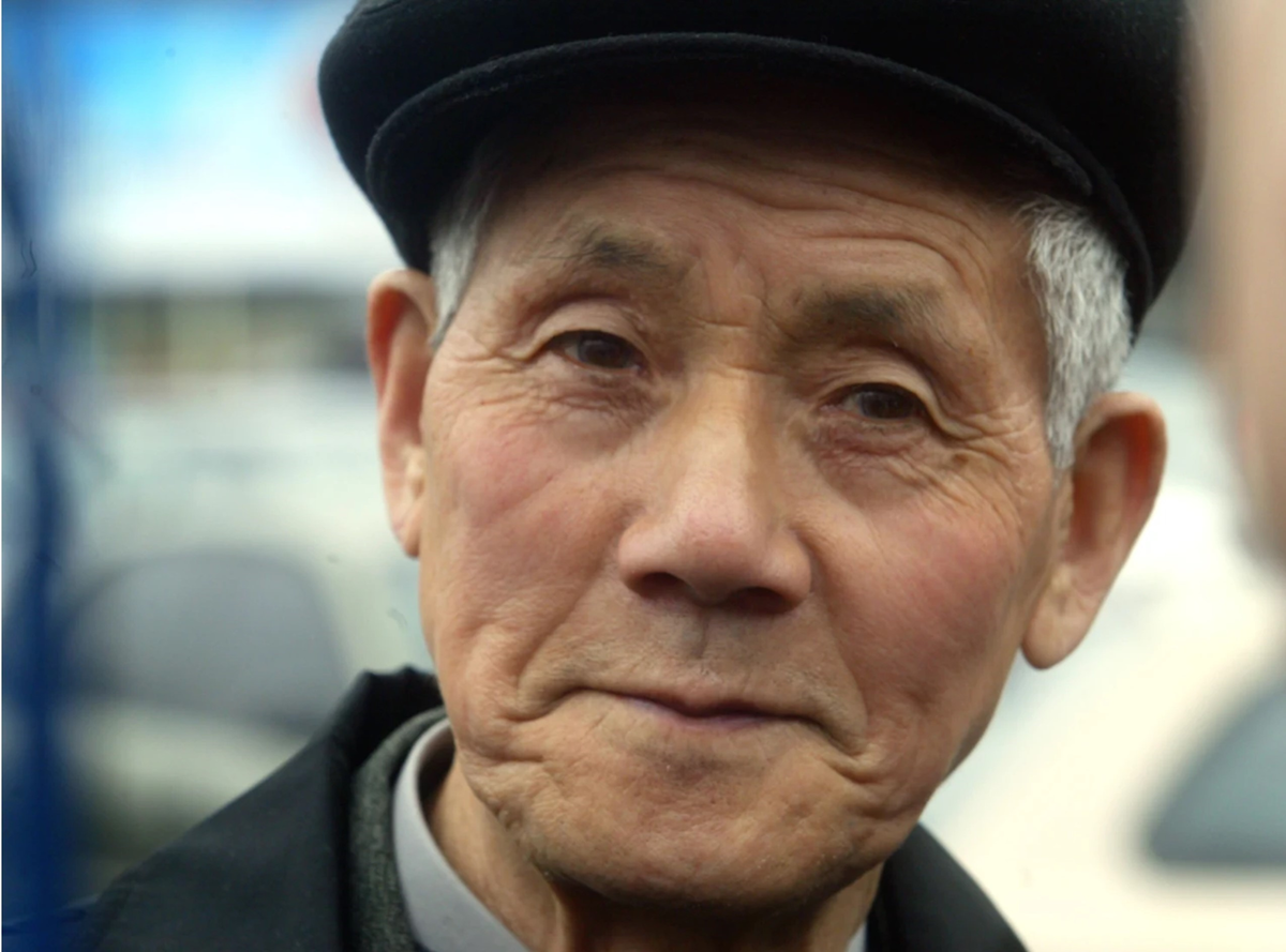 Пожилые азиаты. Пожилой китаец. Корейские дедушки. Корейские старики. Азиатский дед.
