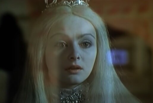 Ледяная дева след данилов. Ледяная дева след данилов. Сибирская ледяная дева. След ледяная дева. След ледяная дева кадры.