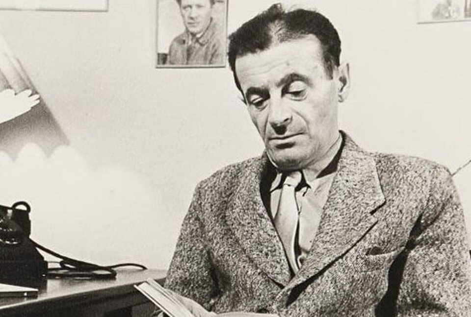    Сегодня поэт Михаил Светлов кажется незаслуженно полузабытым.