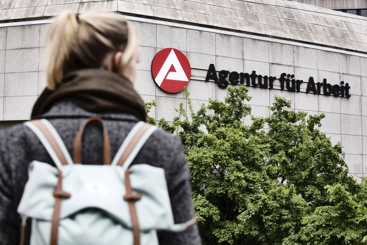 Федеральное агентство по трудоустройству (Agentur für Arbeit)