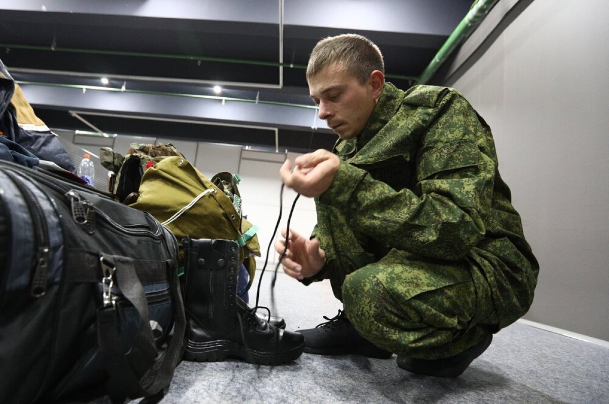    Будущие контрактники рассказали о своей решимости защищать страну