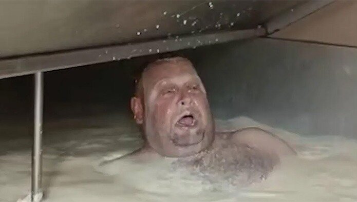 -Марко! -Поло!