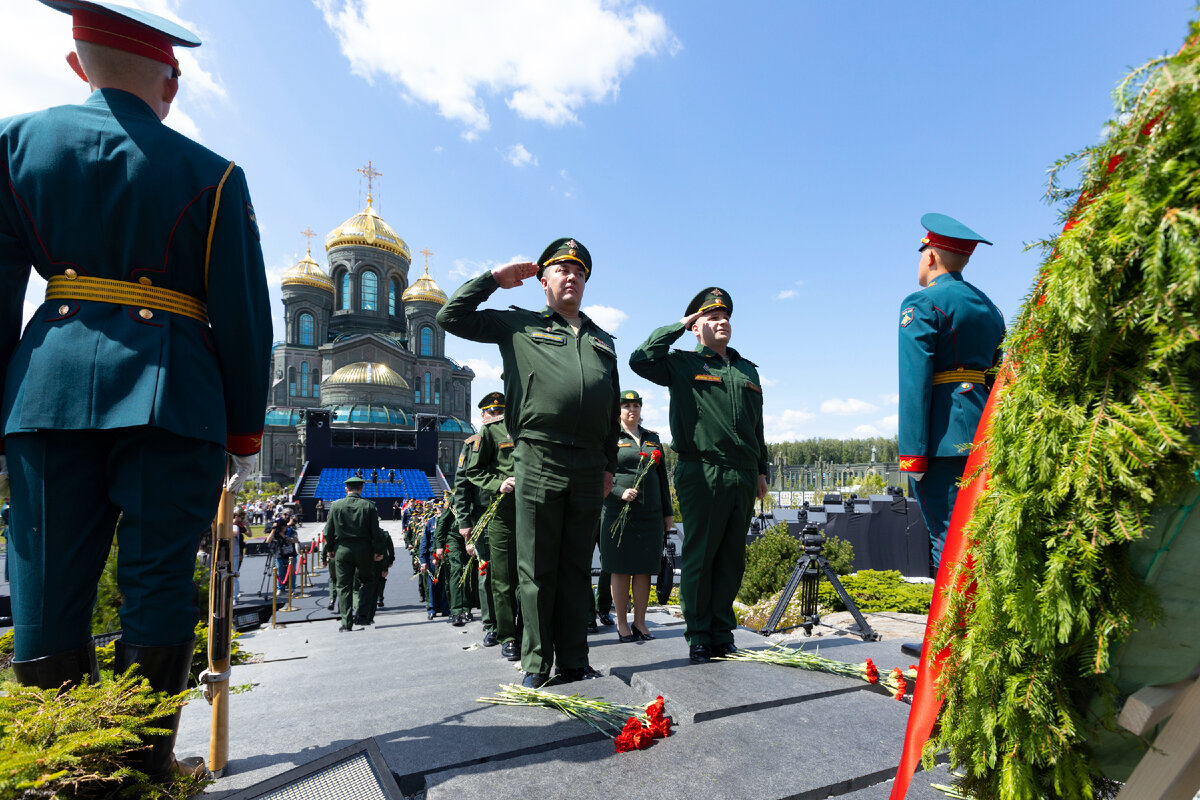 Почему солдаты молчали. Храм Вооруженных сил. Главный храм Вооруженных сил. Храм Вооружённых сил в Подмосковье. Концерт в храме Вооруженных сил.