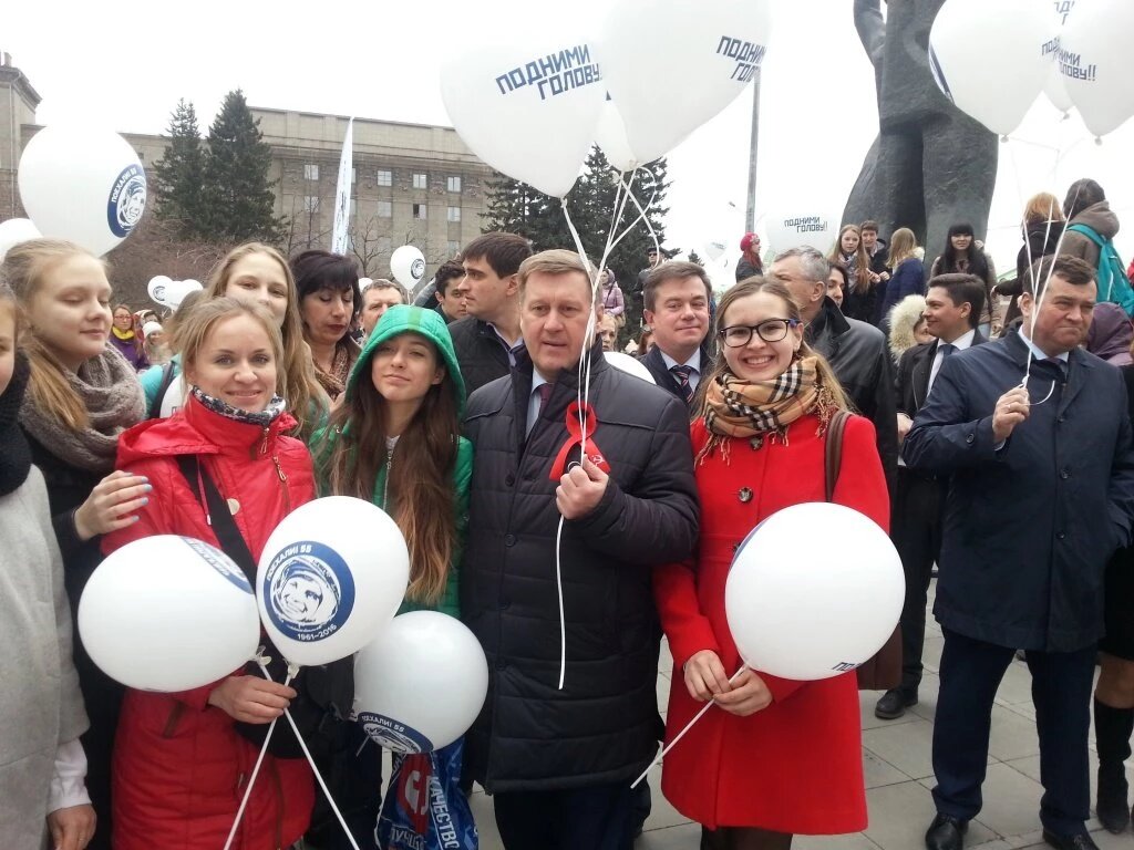 Под конвоем: криминальная команда новосибирского мэра-коммуниста Локтя |  ТЕМА. ГЛАВНОЕ | Дзен