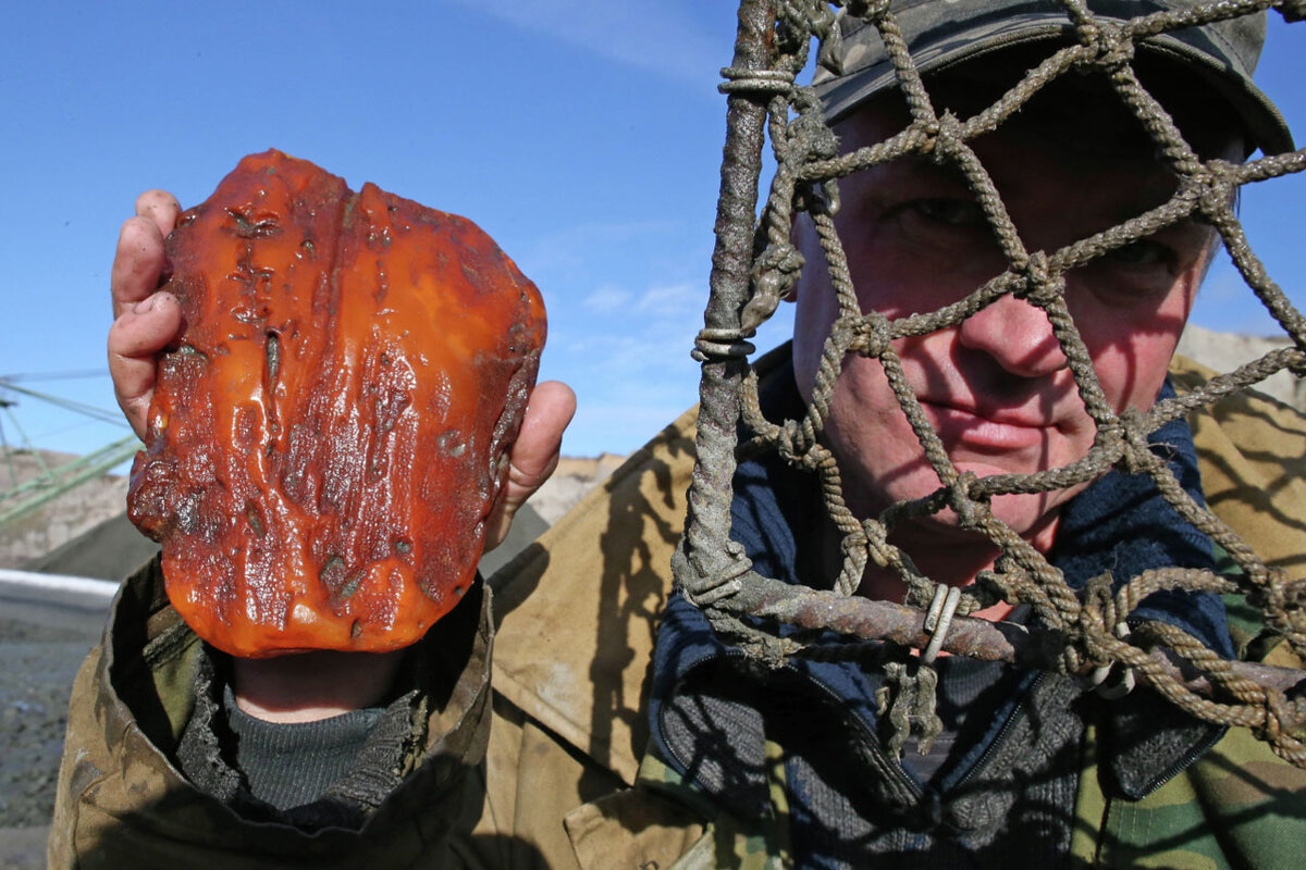 Запасов янтаря в Приморском карьере хватит еще на сто лет.  Фото: РИА Новости / Игорь Зарембо