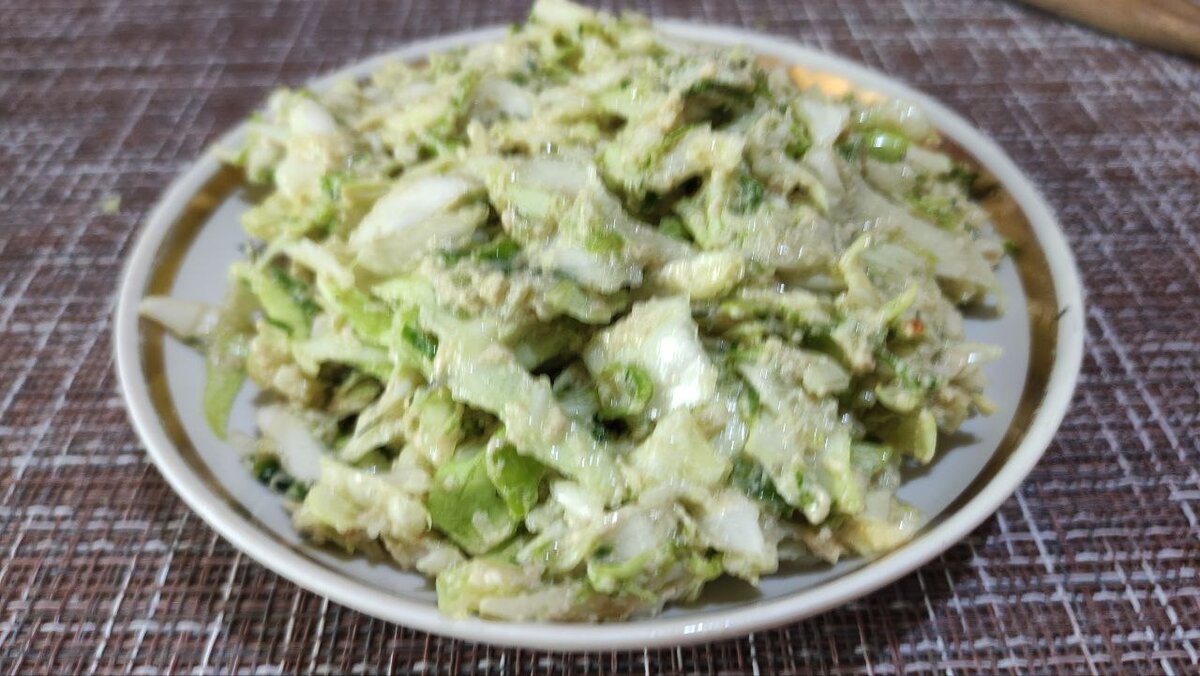 Паккери, фаршированные мясом индейки и овощами, под сыром