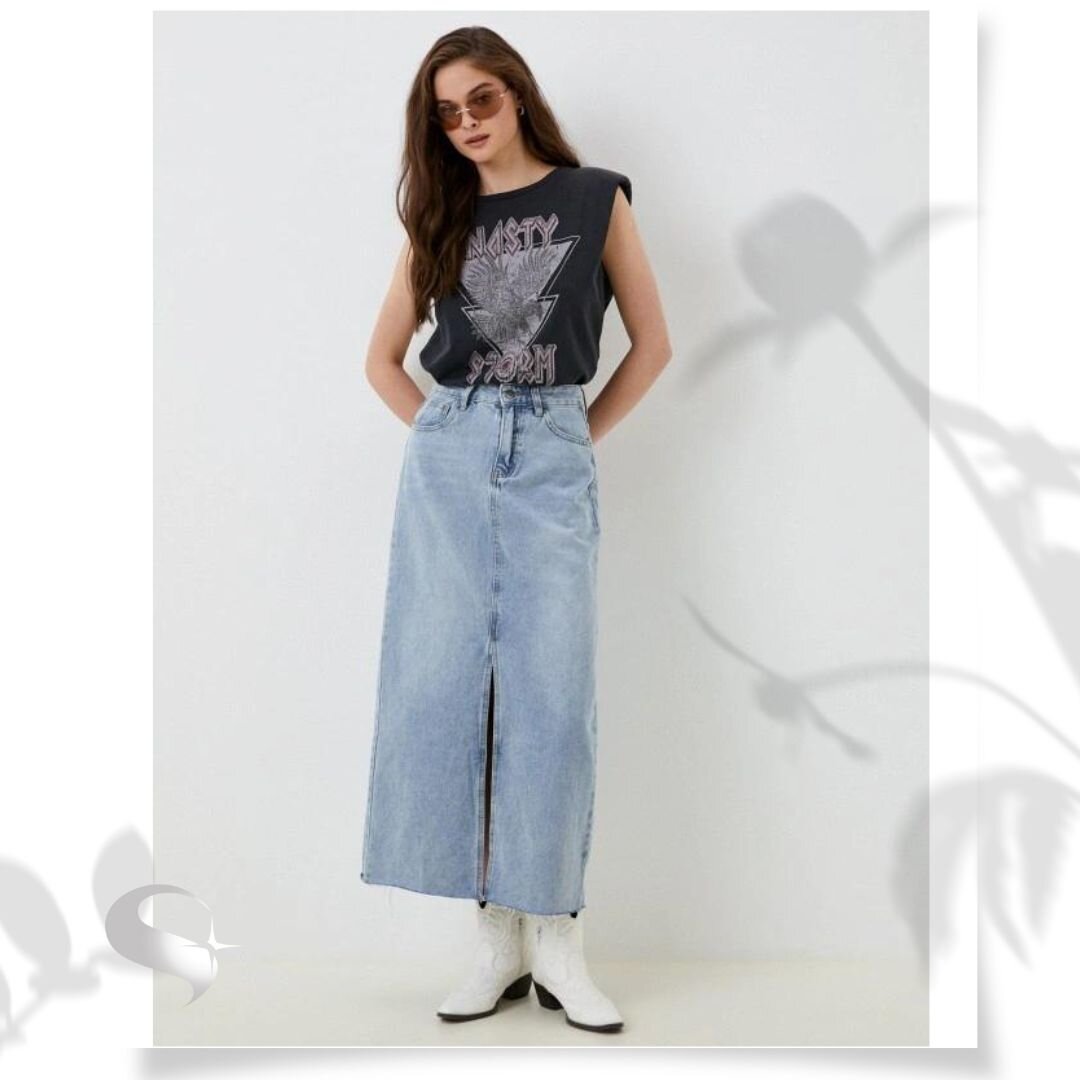 Вы ищете стильную альтернативу классическим летним платьям? Мы расскажем вам, какую джинсовую юбку выбирают все истинные модницы. Мы нашли своего модного фаворита на лето!-12