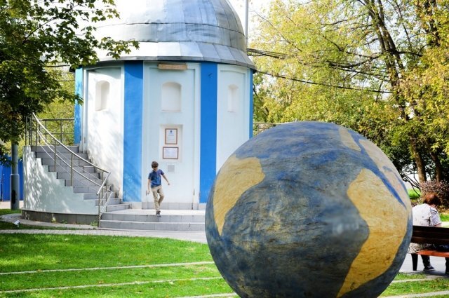    Что известно об эвакуации из музеев и торговых центров Москвы?