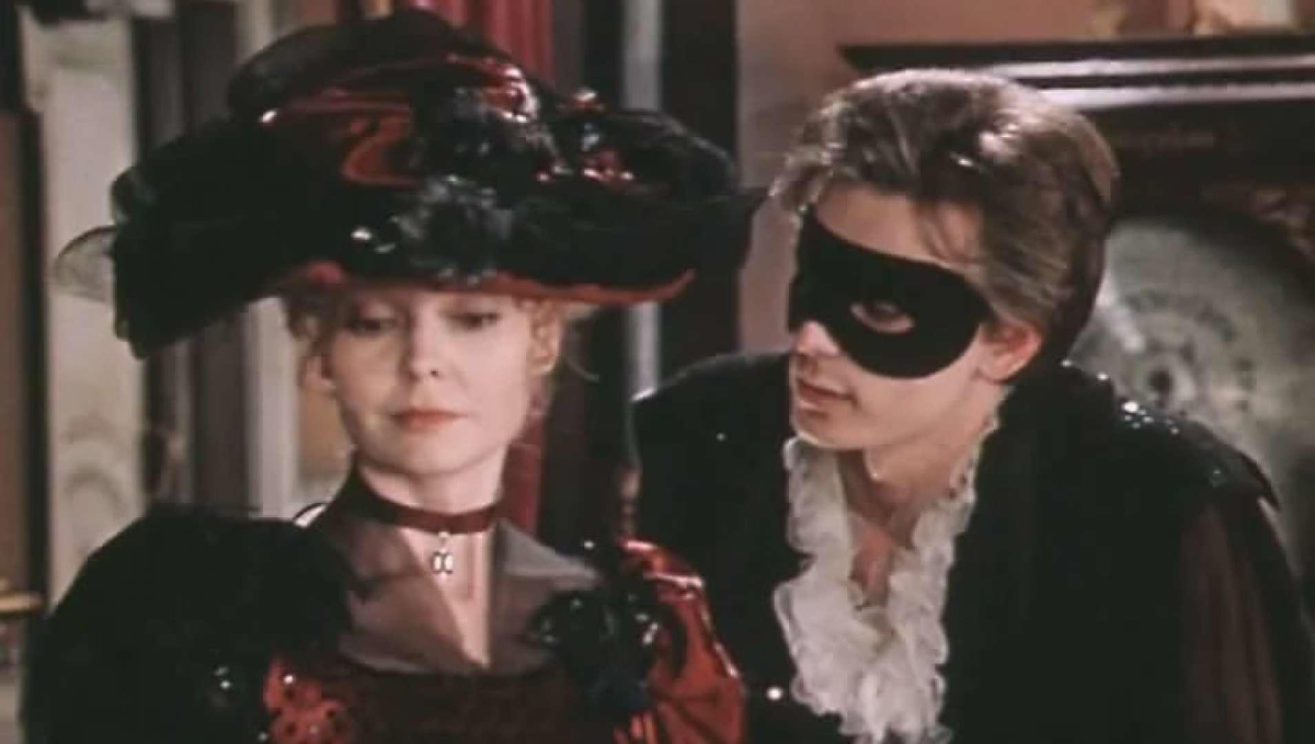 Кадр из фильма "Принцесса цирка"