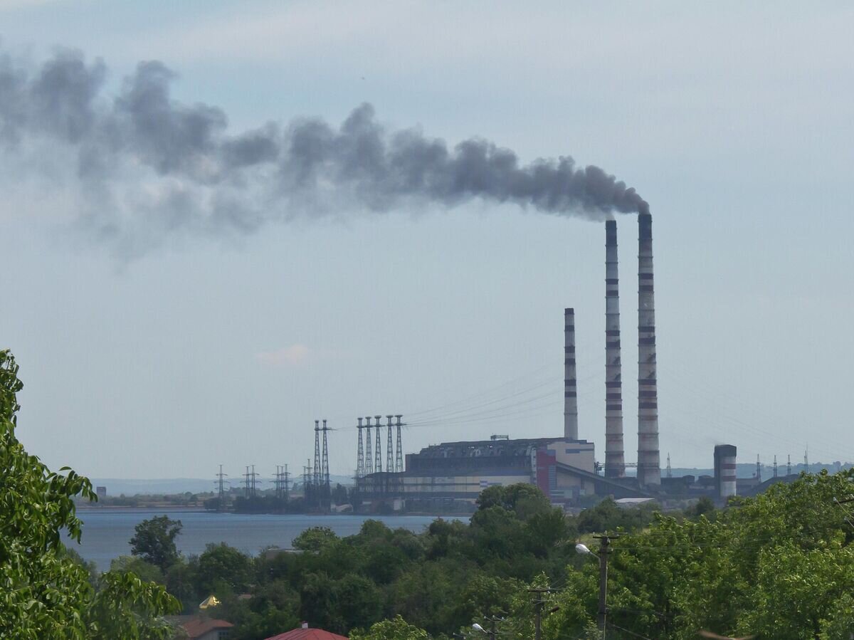    Бурштынская ТЭСCC BY-SA 4.0 / Raimond Spekking / Power plant Burshtyn TES, Ivano-Frankivsk Oblast
