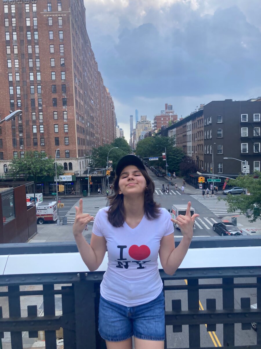 Огромный, шумный город