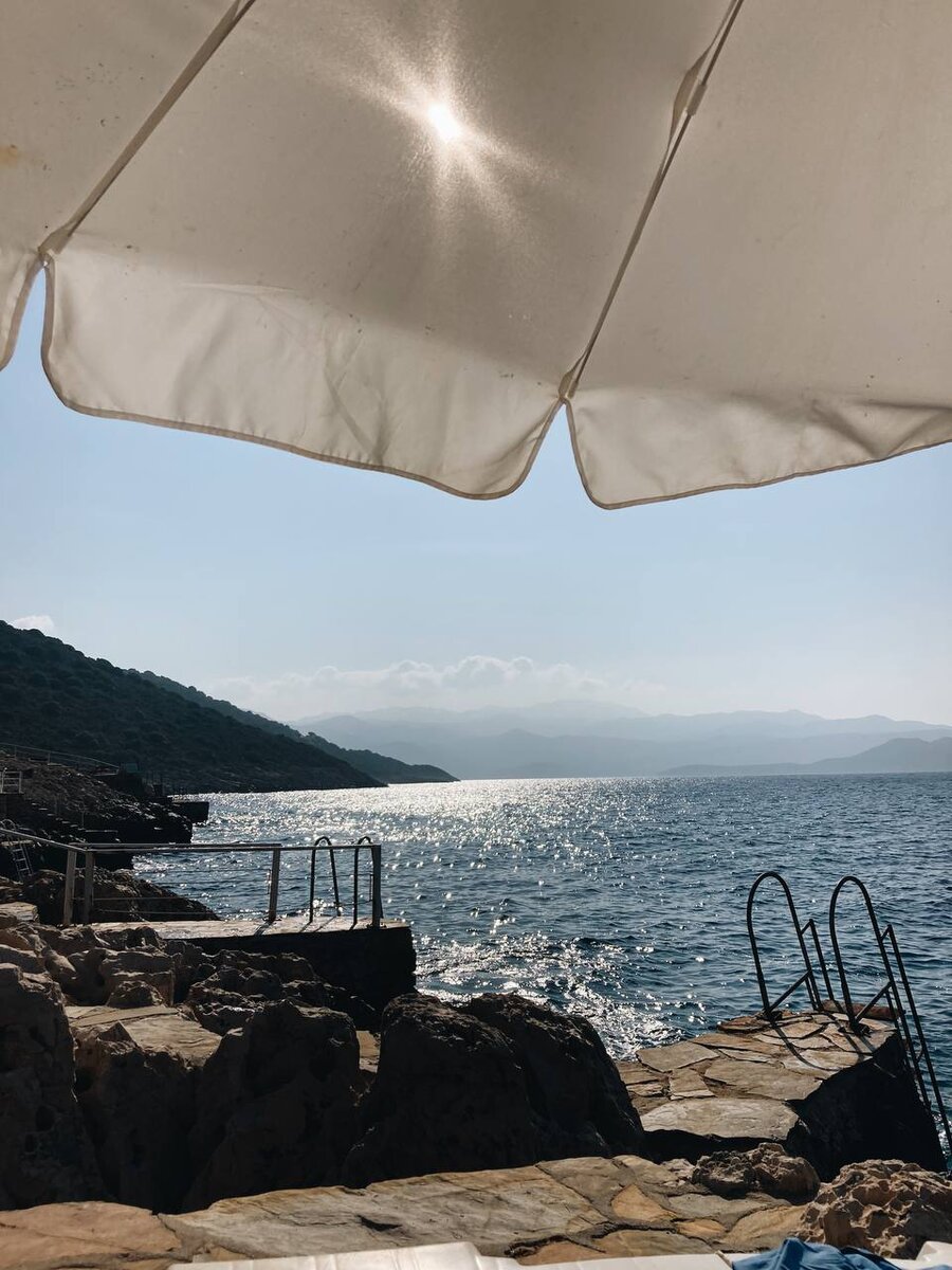 Ваша персональная лестница в море