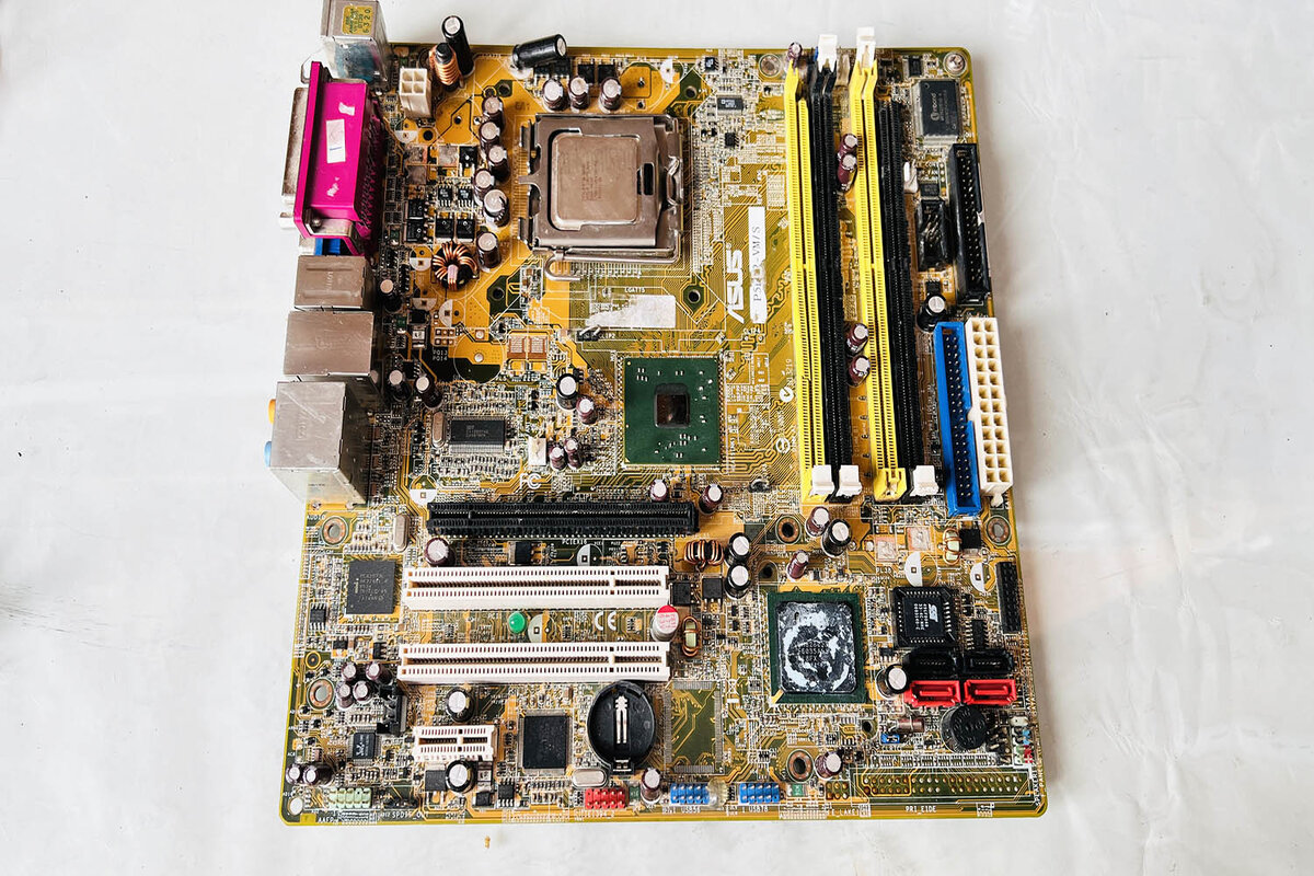 Понижающий DC-DC на микросхеме RT9214 из платы компьютера | Электронные ...