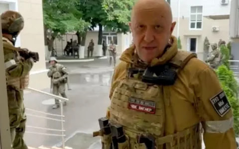  Ростов-на-Дону - штаб Южного военного округа.