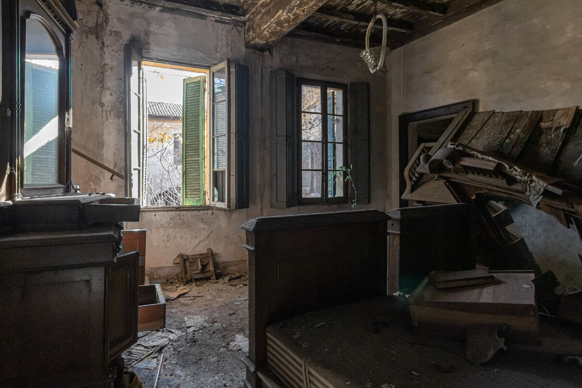 сон брошенные дома. сон брошенные дома. брошенный дом. старый дом. заброшенный дом.