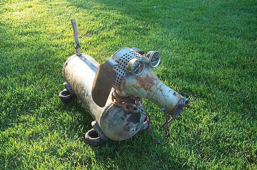 Пример садовой фигуры из металла