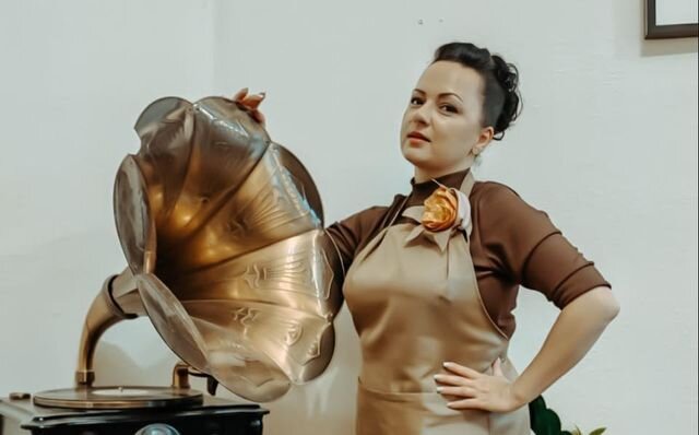 Жанна Бхаскер