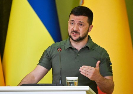    Зеленский определился с тем, кто даст ему сигнал о вступлении в НАТО