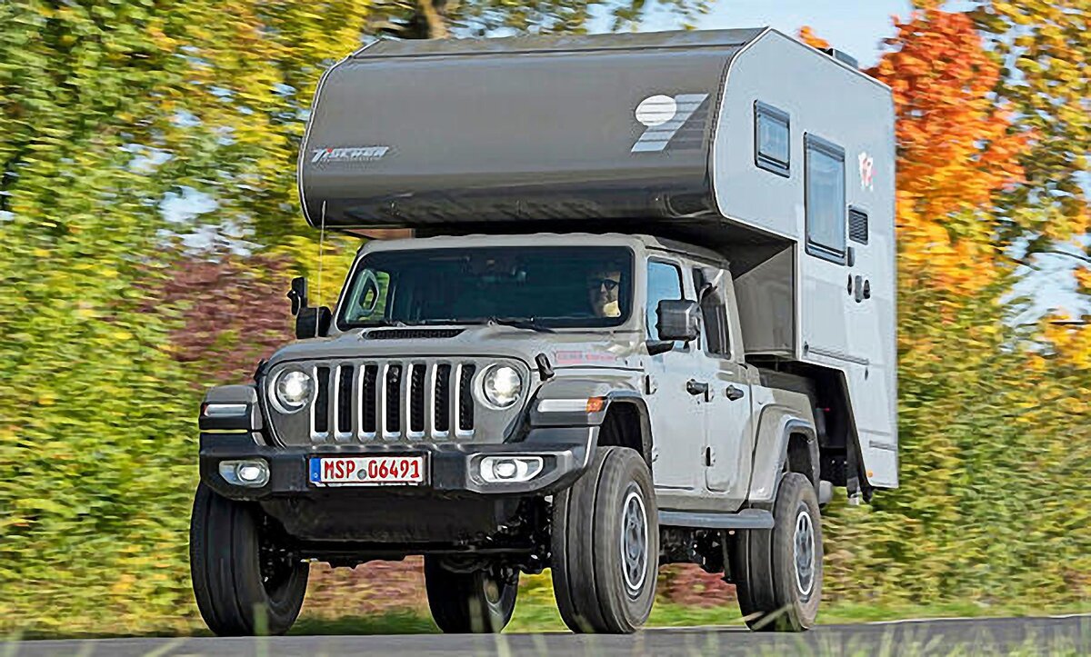 Jeep Gladiator легко везёт жилую кабину  Tischer Box 230 S