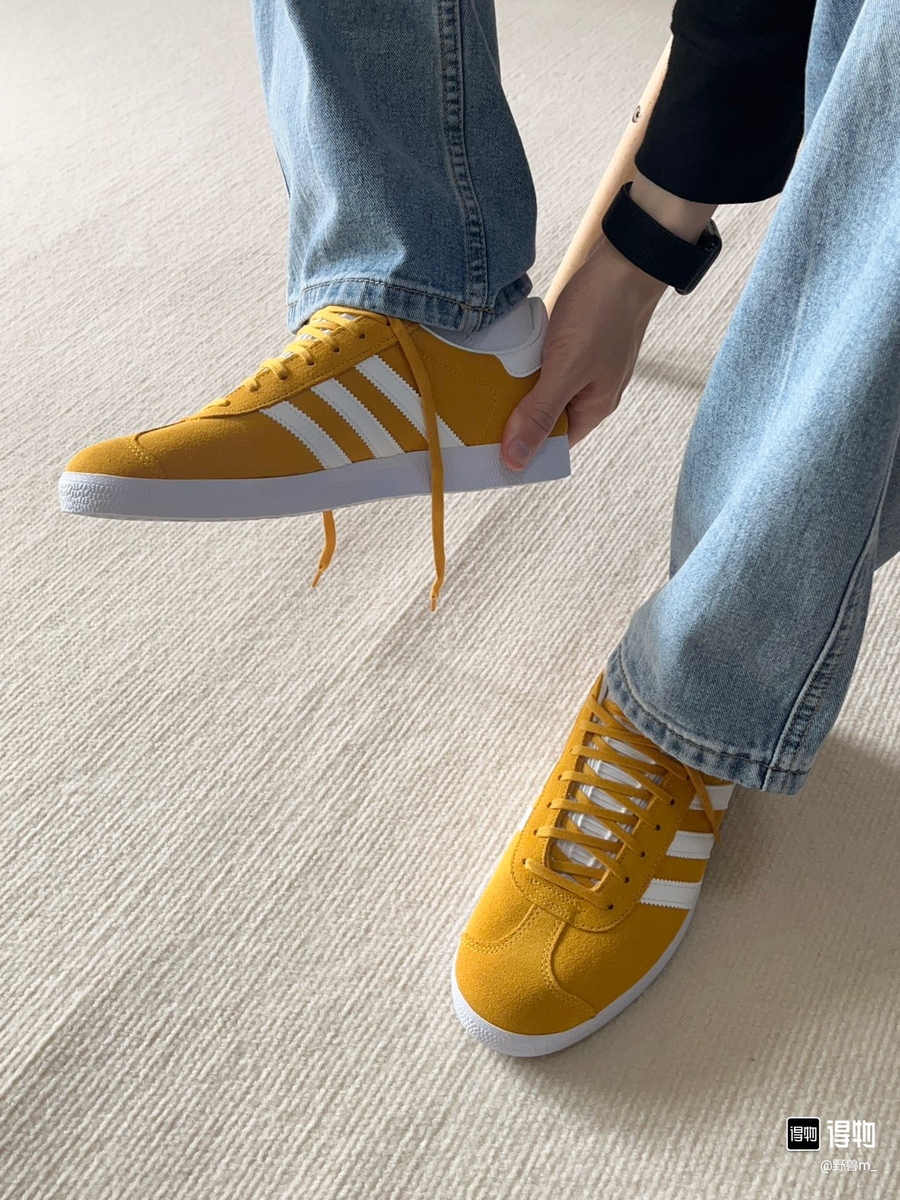 Adidas gazelle hotsell 2 on feet